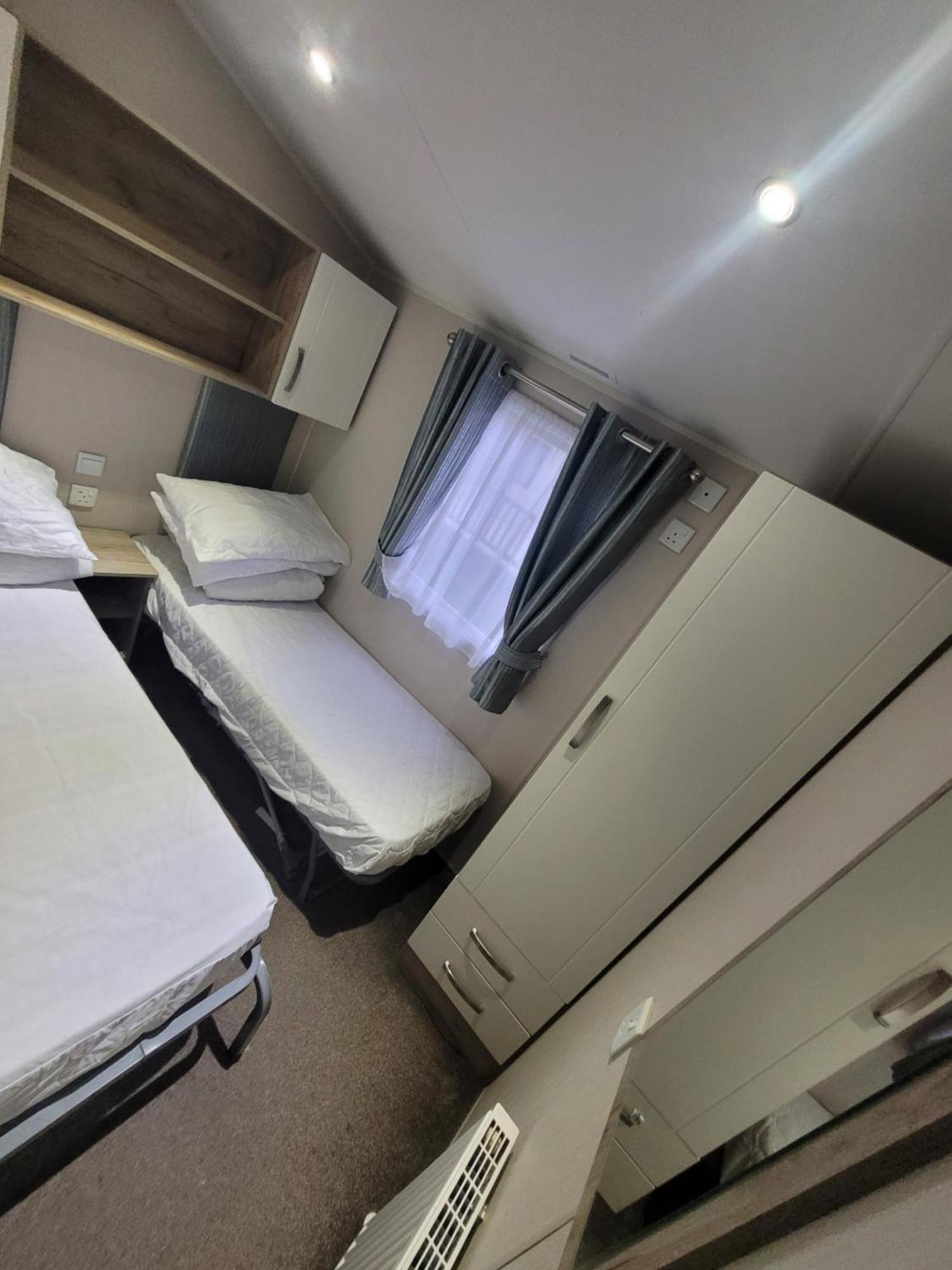 A22 Unity Beach Holiday Resort Unity Brean Sleeps 8 People 3 Bedrooms 1 Pet Stays Free Berrow Экстерьер фото