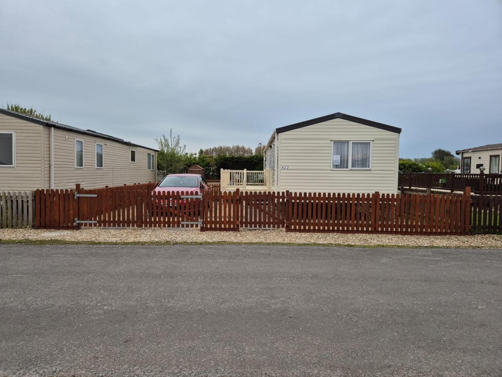 A22 Unity Beach Holiday Resort Unity Brean Sleeps 8 People 3 Bedrooms 1 Pet Stays Free Berrow Экстерьер фото